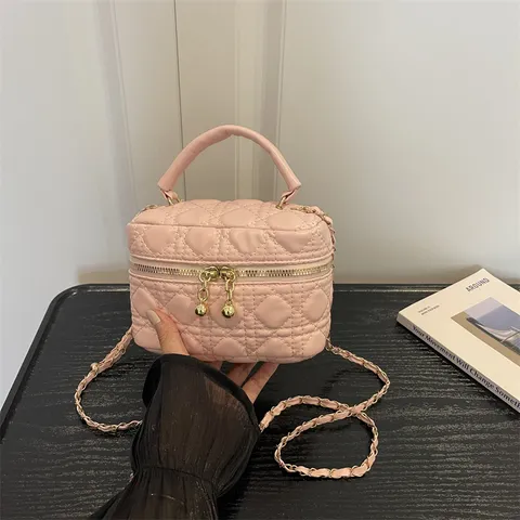Damen Gesteppte Ketten Umhängetasche Luxus PU Leder Crossbody Tasche Mode Designer Stil Kosmetik Handtasche Für Damen