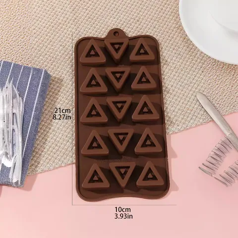 DIY Triangle Chocolate Mold Silicone Biscuit Handmade Soap Shaping Cup Cake Baking Mold Kitchen Bakeware
