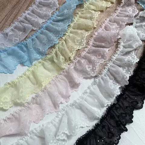 Adorno de Encaje No Elástico Plisado con Bordado de Corazón Multicolor para Ropa Borde de Falda Material de Costura Decorativo DIY
