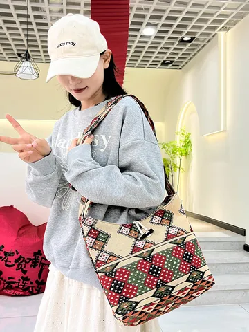 Vintage Embroidered Cotton Linen Saddle Bag Ethnic Geometric Totem Patchwork Shoulder Bag For Women Bohemian Casual Crossbody Bag
