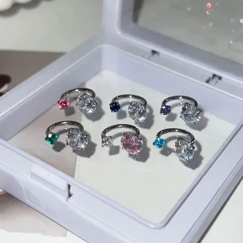 Minimalist Hufeisenschnalle Knorpel Ohrstecker Kupfer Strass Eingelegt Schraube Ohrstecker Für Damen Piercing Modeschmuck Geschenk