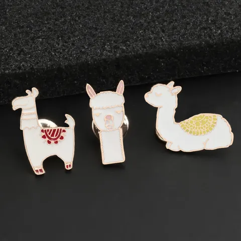 Cartoon Creative Alpaca Llama Alloy Enamel Brooch Badge For Student Clothing Bag Decor Cute Animal Lapel Pin Jewelry Gift