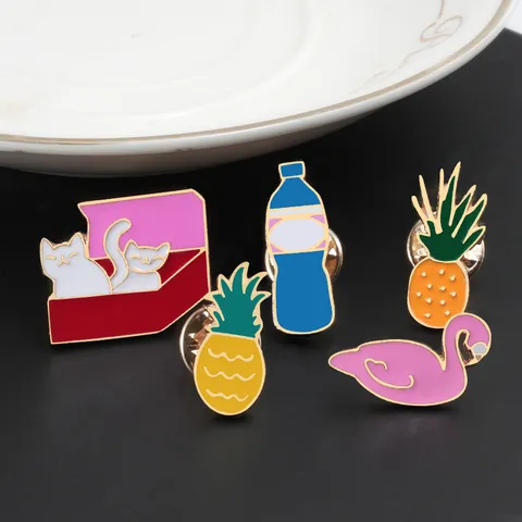 Cute Cartoon Animal Fruit Alloy Enamel Brooch Pin Set For Clothes Bags Colorful Pineapple Cat Flamingo Water Bottle Fashion Lapel Badges Jewelry Gift For Unisex