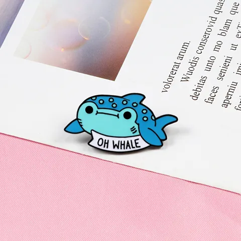 Broche de Tiburón Ballena de Dibujos Animados Oh Whale Slogan Aleación Esmalte Pin Insignia Animal Mundo Marino para Chaqueta Vaquera Mochila Accesorios