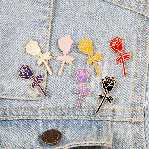 Romantic Alloy Enamel Rose Flower Brooch Pin For Valentines Day Gift Clothing Bag Decoration Unisex Fashion Jewelry Accent