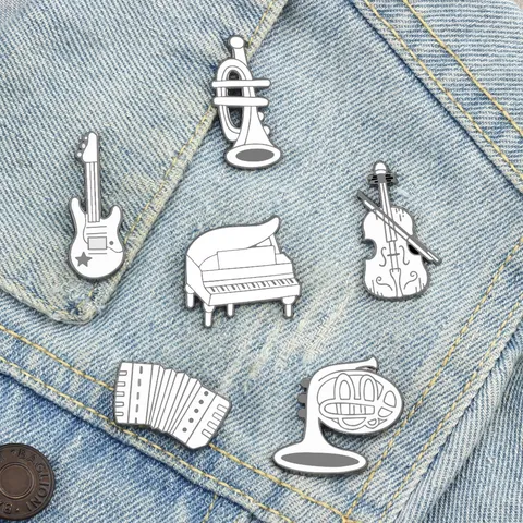 Alloy Enamel Musical Instrument Brooch Accordion Piano French Horn Violin Trumpet Guitar Badge For Clothes Backpack Unisex Accessory