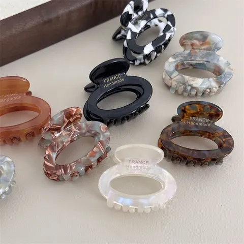 Korean Retro Acetate Small Hair Claw Clip Hollow Geometric Hair Accessories For Women Daily Casual Styling