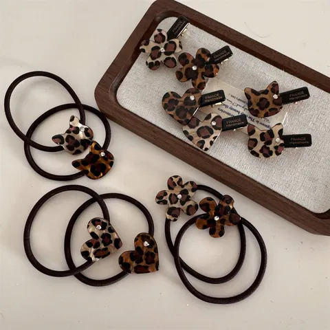 Leopard Print Acetate Hair Claw Clip Rhinestone Heart Flower Hair Accessories Cute Hair Styling Tools For Women Girls