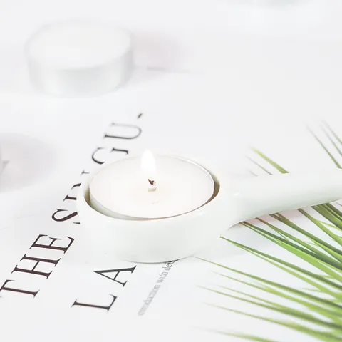 White Porcelain Candle Holder Ceramic Aromatherapy Essential Oil Burner Tea Light Tray Minimalist Home Decor
