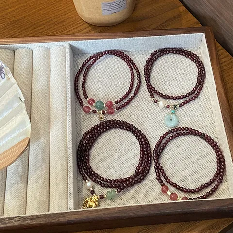 Natural Garnet Beaded Bracelet For Women Strawberry Quartz Jadeite Agate Double Wrap Ethnic Vintage Bracelet Safety Buckle Horse Pendant