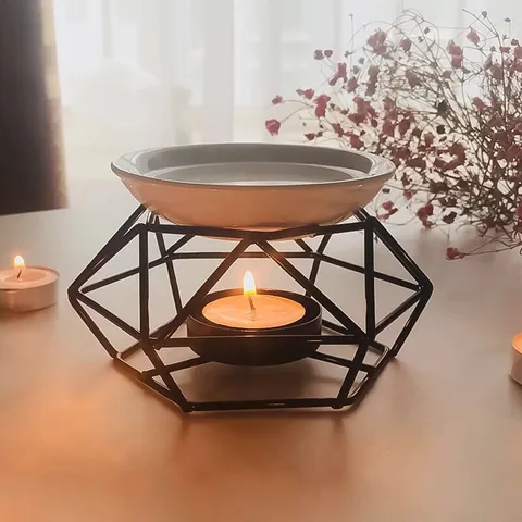 Quemador de Aromaterapia de Hierro y Cerámica de Estilo Europeo Difusor de Aceite Esencial Candelabro Decoración de Dormitorio de Hogar Lámpara de Fragancia