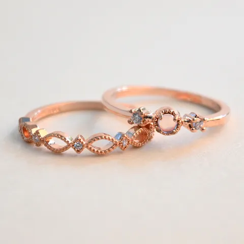 Minimalistisch Kupfer Roségold Verstellbar Ring Set Für Damen Geometrisch Hohl Strass Eingelegt Künstlicher Mondstein Doppelschicht Stapelring Modisch Schmuck Geschenk