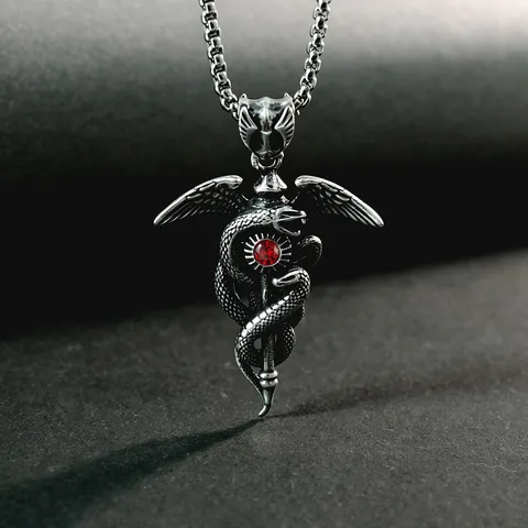 Retro Koperen Caduceus Hanger Ketting Voor Mannen Minimalistische Slang Scepter Hanger Ketting Rode Strass Trui Ketting Sieraden Cadeau