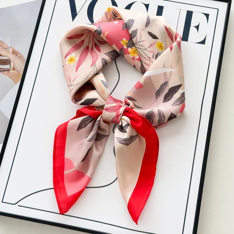 Mujer Moda Floral Estampado Poliéster Satén Pañuelo Cuadrado Elegante Chal Pañuelo Para Uso Diario