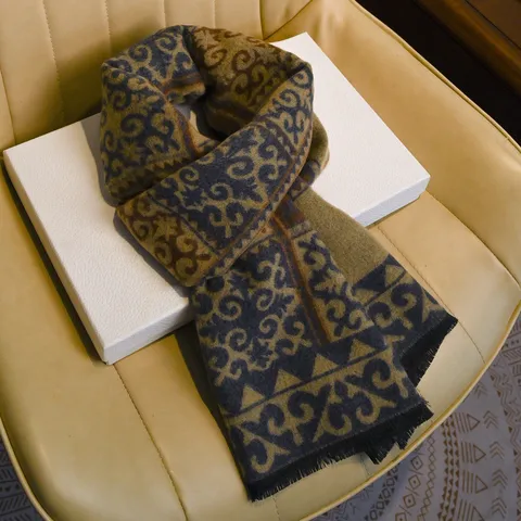 Bufanda Cálida de Invierno para Hombre Retro Jacquard Diseño a Cuadros Suave Borla Bufanda de Cuello Negocios Casual Bufanda de Invierno para Hombres