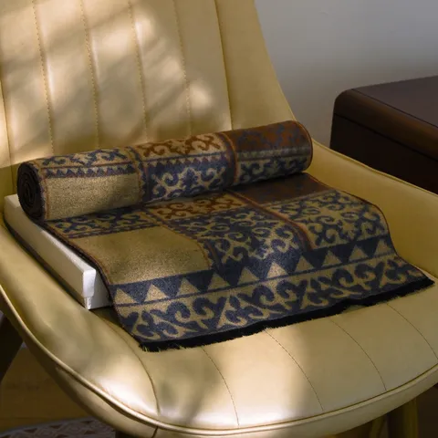 Bufanda Cálida de Invierno para Hombre Retro Jacquard Diseño a Cuadros Suave Borla Bufanda de Cuello Negocios Casual Bufanda de Invierno para Hombres