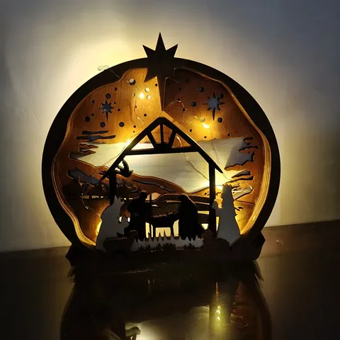 Décoration de Bureau de Noël en Bois avec Scène de Nativité 3D Jésus Mangeoire Artisanat Sculpté Creux Ornement Cadeau de Vacances
