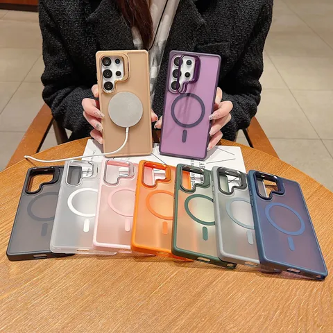 Coque Magnétique en TPU PC Effet Peau Mate Avec Béquille d'Objectif Métallique Housse Antichoc pour Samsung Galaxy