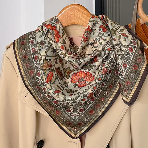Bufanda Cuadrada con Estampado Floral de Moda para Mujer Pañuelo de Cuello de Poliéster Suave y Ligero Estilo Pastoral