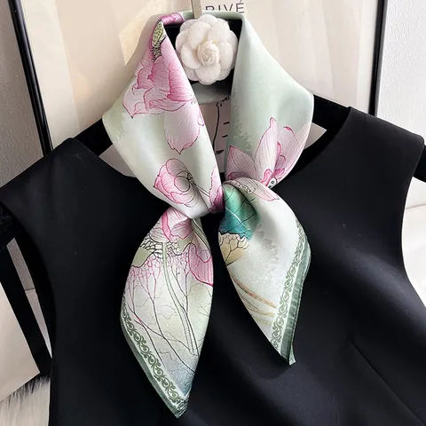 Women Pure Mulberry Silk Square Scarf Vintage Floral Printed Elegant Neck Scarf Fashion Silk Accessories For Daily Wear