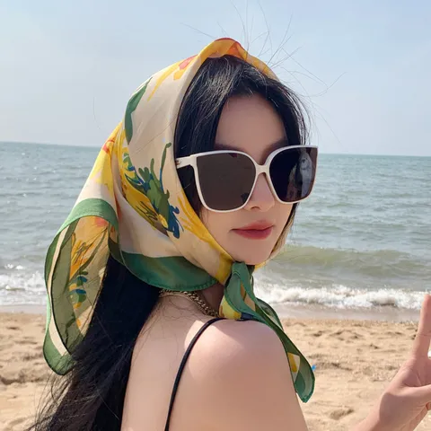 Women Art Oil Painting Floral Paisley Print Square Scarf Polyester Satin Fashion Neckerchief Hair Band Head Scarf