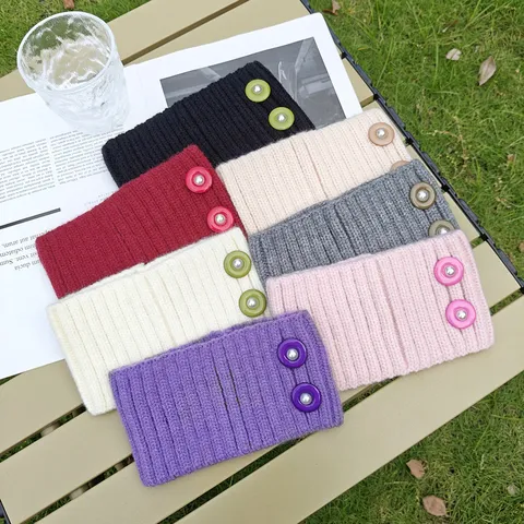 Western Style Acrylic Ribbed Knit Headband For Women Warm Ear Protection Hair Band With Artificial Pearl Buttons Decorative Headwrap For Everyday Home Wear