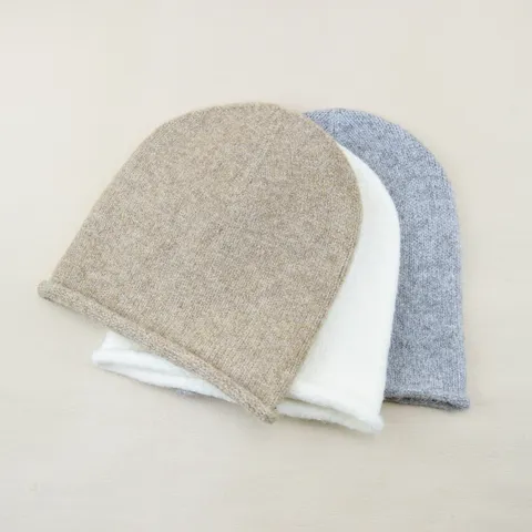 Minimalist Polyester Knit Beanie Hat Literary Retro Solid Color Brimless Slouchy Cuff Skull Cap For Autumn Winter Men Women