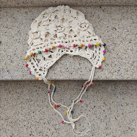Handmade Crochet Knit Beanie Hat For Women Vintage Hollow Out Flower Pullover Hat With Tassel Braid Color Beads Boho Headwear