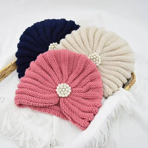 Berretto in Maglia di Poliestere Boho Caldo Invernale da Donna Con Decorazione di Perle Artificiali Fiore di Strass Turbante Indiano