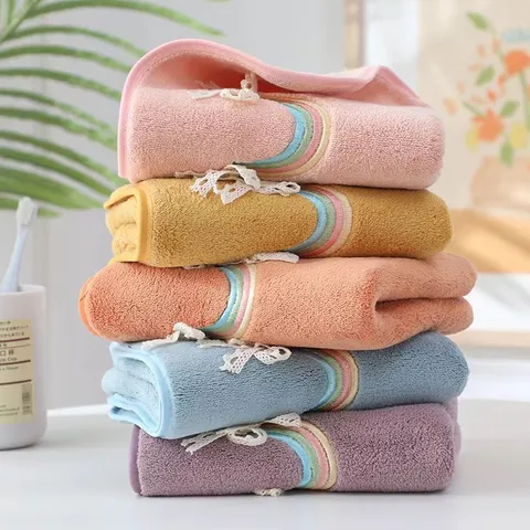 Koraalvlies Regenboog Borduurwerk Handtoes Badhanddoek Schattige Kant Strik Multicolour Zacht Absorberend Huis Badkamer Handdoek