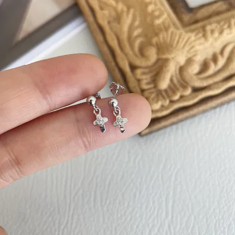 925 Sterlingsilber Ohrstecker Für Damen Süße Muschel Kreuz Spiral Strass Piercing Ohrringe Elegant Alltag Hypoallergen Feiner Schmuck