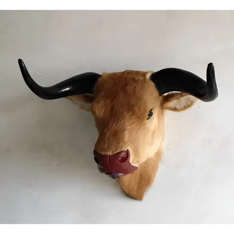 European Modern Simulation Bull Head Wall Hanging Decor Animal Sculpture For Bar Club Living Room Wall Ornament
