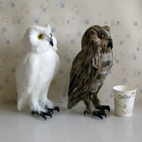 Simulation Owl Figurine Feather White And Multicolor Lifelike Bird Animal Statue For Home Decor Photography Prop