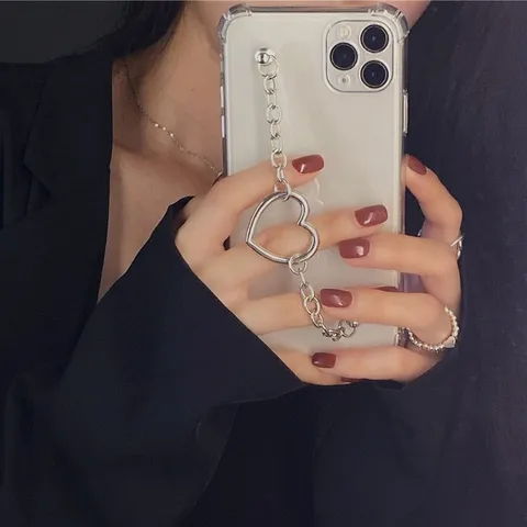Transparent Silicone Shockproof Phone Case With Metal Alloy Heart Bracelet Wrist Strap Anti Drop Protective Back Cover For Women