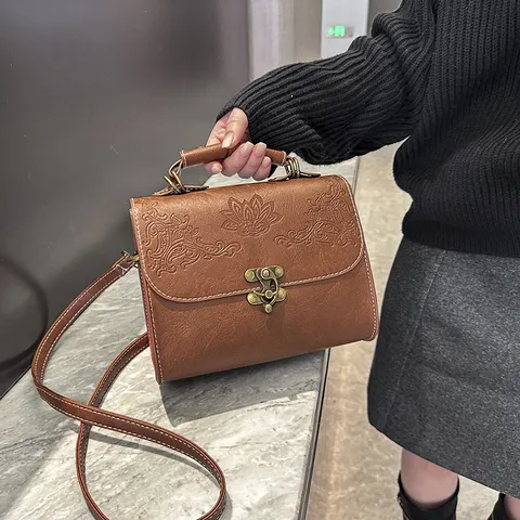 Vintage Reliëf Bloem PU Leer Kleine Vierkante Tas Voor Vrouwen Elegante Top Handvat Crossbody Schoudertas Retro Lady Flap Purse