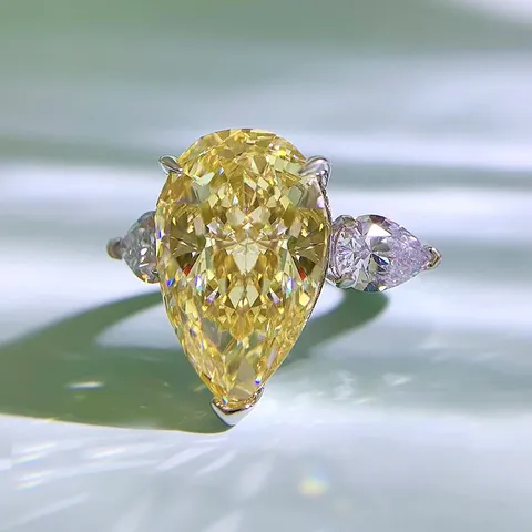 Anillo de Plata de Ley 925 Circonia Lujoso Anillo de Tres Piedras Corte Pera para Mujer Joyería