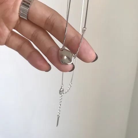 S925 Sterlingsilber Unregelmäßiger Meteorit Anhänger Halskette Für Damen Personalisierte Mode Venezianerkette Minimalistischer Silberschmuck