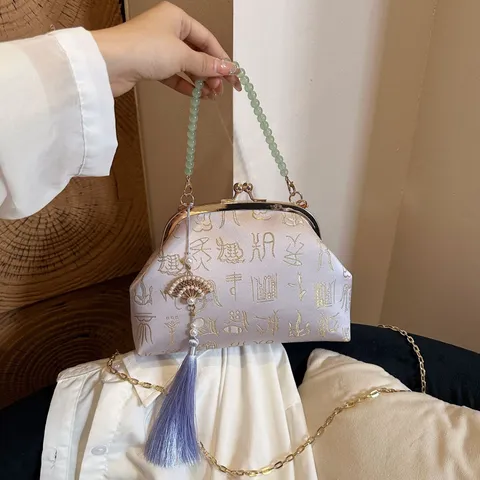 Chinese Style Jacquard Embroidered Evening Bag Elegant Clasp Closure Shoulder Handbag With Artificial Pearl Tassel Chain For Women