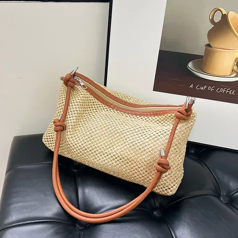 Women Straw Woven Tote Bag Western Retro Shoulder Underarm Bag Big Capacity Beach Vacation Zipper Handbag Daily Crossbody Bag
