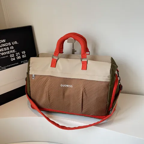Μεγάλη χωρητικότητα Nylon Travel Duffle Bag Πολλαπλά διαμερίσματα Sports Gym Αποσκευές για άνδρες και γυναίκες Weekend Bag