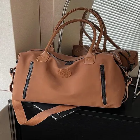 Multi-Pocket Short Distance Travel Bag Fashion All-Match Shoulder Boarding Bag Sports Yoga Fitness Handbag Crossbody Bag