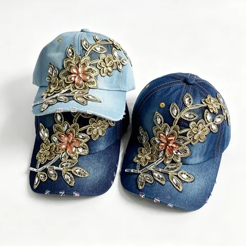 Gorra de Béisbol de Moda Denim Algodón Flores Strass Casual Protección Solar Visera Curva Parasole Para Mujeres