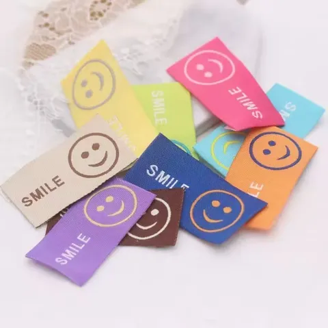 DIY Smiley Face Woven Fabric Labels Smile Letter Patches Clothing Accessories Decorative Woven Labels For Hair Ropes Crafts
