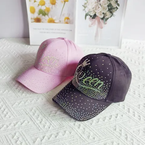 Fashion Cotton Baseball Cap Trendy Rhinestone Crown Queen Letter Adjustable Sun Protection Curved Brim Casual Hat For Women Men