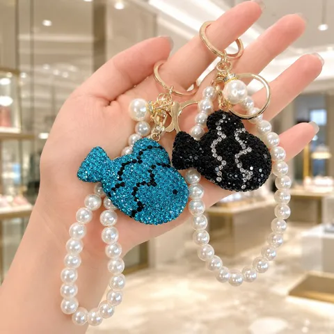 Cute Alloy Rhinestone Fish Keychain With Artificial Pearl Bead Chain Korean Style Sparkling Car Key Ring Bag Pendant Decoration Charms Gift For Women