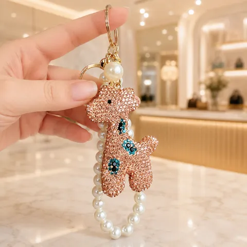 Cute Full Rhinestone Giraffe Keychain With Artificial Pearl Chain Shiny Animal Bag Charm Luxury Handmade Keyring For Purse Phone