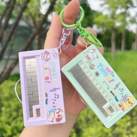 Mini Electronic Piano Keychain Toy Cute Cartoon Animal Stress Relief Musical Bag Pendant Induction Finger Keyboard Charm For Kids Novelty Toy Gift