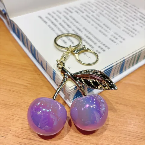 Sweet Resin Cherry Keychain Cute Car Bag Pendant Glitter Fruit Key Ring Fashion Jewelry Accessory For Women Girls