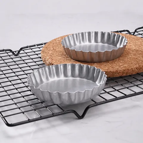Non Stick Round Pie Pan High Carbon Steel Baking Mold Scalloped Edge Quiche Tart Pan For Kitchen Baking