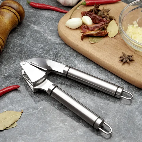 Prensa Ajos de Acero Inoxidable Cocina Picadora de Ajos Trituradora de Ajos Herramienta de Prensa de Ajo Manual con Cepillo de Limpieza y Tubo Pelador